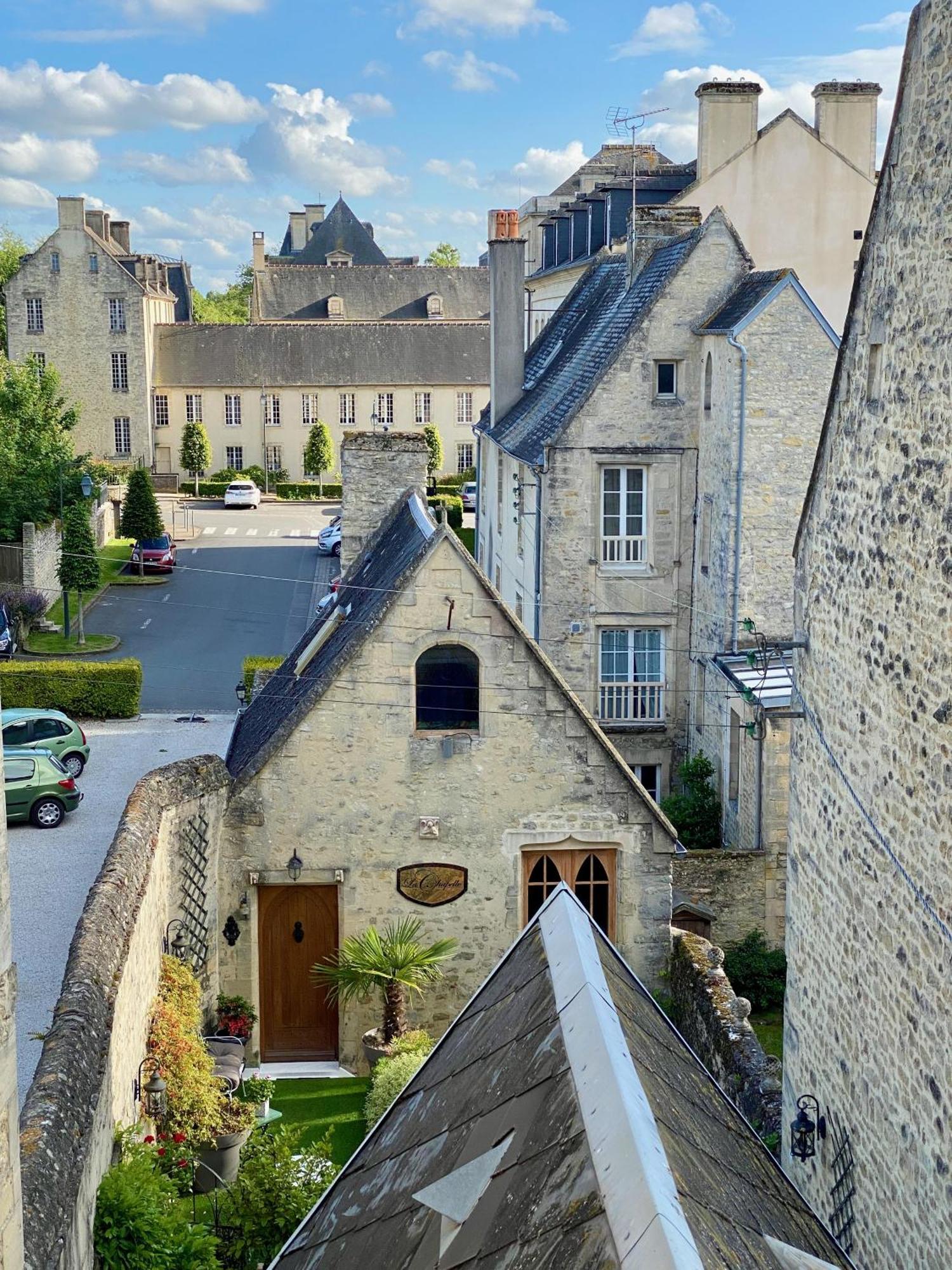 Le Clos De La Chapelle Bayeux Esterno foto